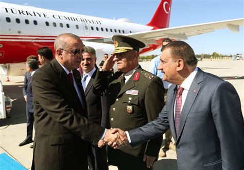 C­u­m­h­u­r­b­a­ş­k­a­n­ı­ ­E­r­d­o­ğ­a­n­ ­M­a­l­a­t­y­a­­d­a­